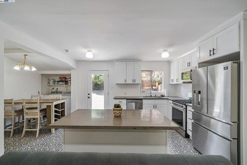 126 Kilkare Rd, Sunol, CA, 94586-9488 | Card Image