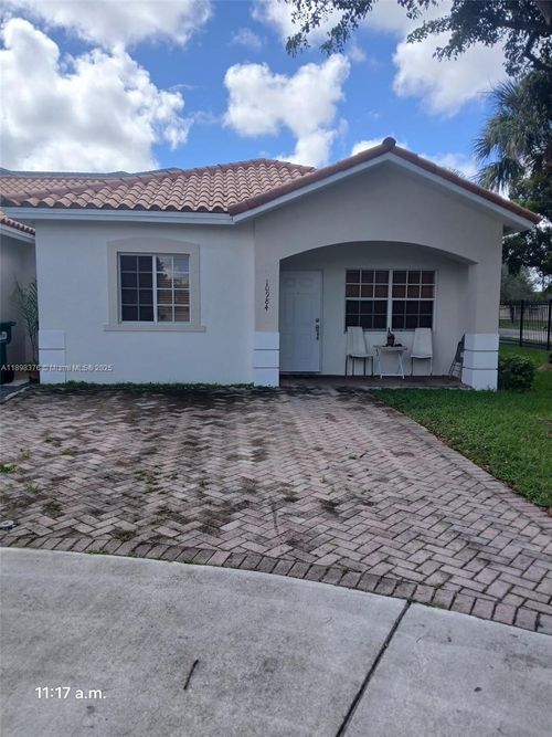 0-10984 Sw 182nd Ln, Miami, FL, 33157-9017 | Card Image