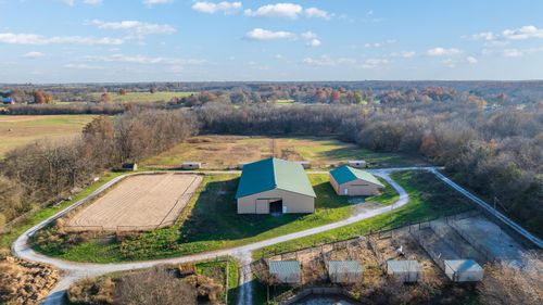 465 E War Horse Ln, Willard, MO, 65781-9567 | Card Image