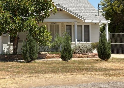 15945 Hart Pl, Van Nuys, CA, 91406 | Card Image
