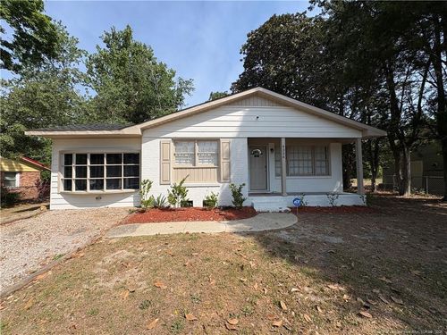 4334 Forestview Dr, Fayetteville, NC, 28304-5207 | Card Image
