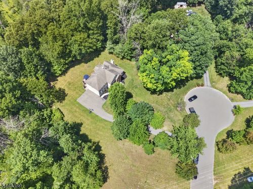 11 Whispering Woods Ln, Sparta, NJ, 07871-3482 | Card Image