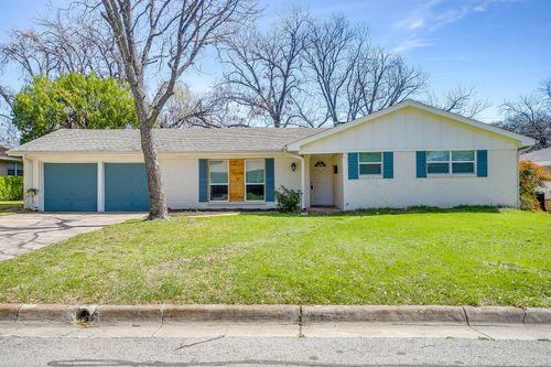 6013 Worrell Dr, Fort Worth, TX, 76133-2843 | Card Image