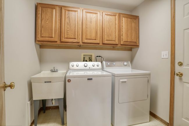 13860 Steeples Rd, Townhouse with 3 bedrooms, 3 bathrooms and 4 parking in Lemont IL | Image 32