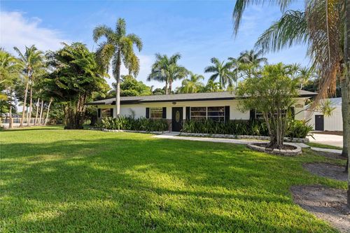 16900 Sw 62nd St, Southwest Ranches, FL, 33331-1763 | Card Image