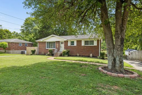 318 Jacksonian Dr, Hermitage, TN, 37076-1908 | Card Image