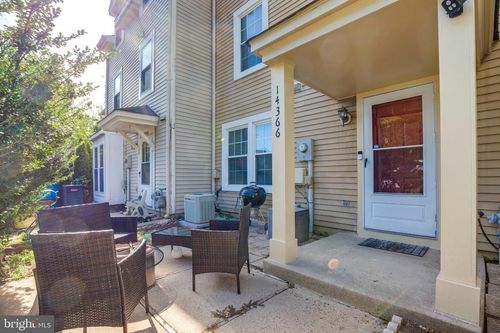 14366 Havener House Ct, CENTREVILLE, VA, 20120-3204 | Card Image