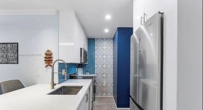 APT-4E - 1130 11 Th St, Condo with 1 bedrooms, 1 bathrooms and null parking in Miami Beach FL | Image 5