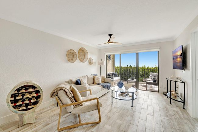 APT-215 - 7420 S Ocean Dr, Condo with 2 bedrooms, 2 bathrooms and null parking in Jensen Beach FL | Image 10