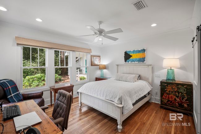 Bedroom | Image 29