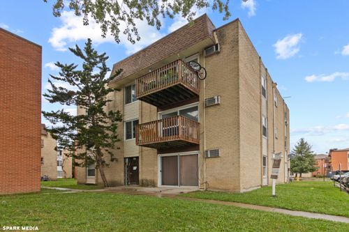 891 Piper Ln, Prospect Heights, IL, 60070-2283 | Card Image