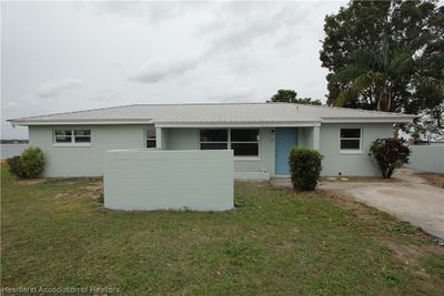 76 Garrison Lane, House other with 3 bedrooms, 1 bathrooms and null parking in Frostproof FL | Image 1