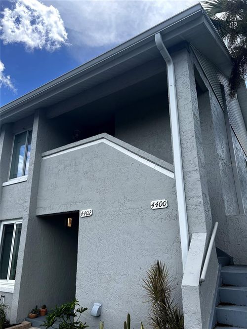 70-4-4400 White Pine Ave, ORLANDO, FL, 32811-2912 | Card Image