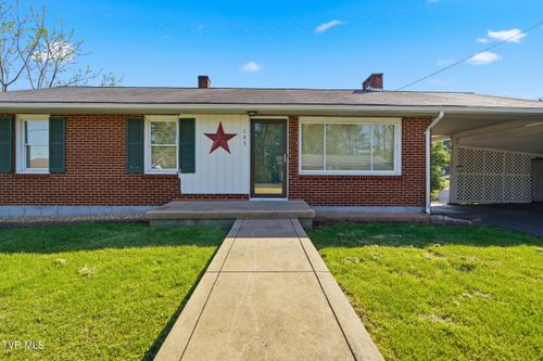 105 Western Hills Ave Nw, Coeburn, VA, 24230-3603 | Card Image