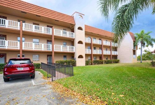 111-9041 Sunrise Lakes Blvd, Sunrise, FL, 33322-6047 | Card Image