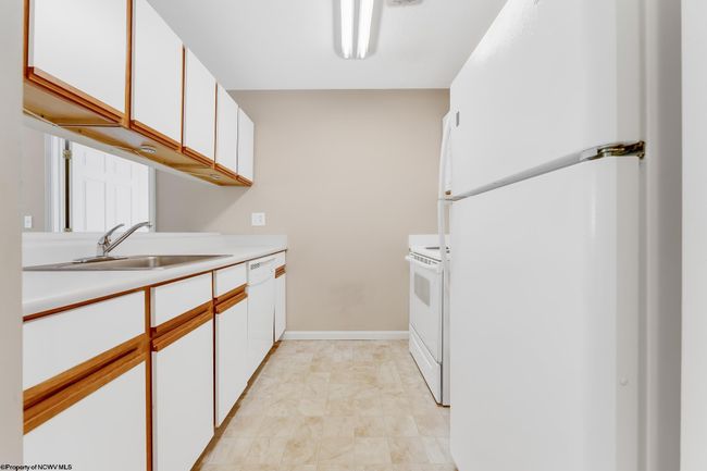 3208 - 3208 University Commons Dr, Condo with 4 bedrooms, 4 bathrooms and 3 parking in Star City WV | Image 4