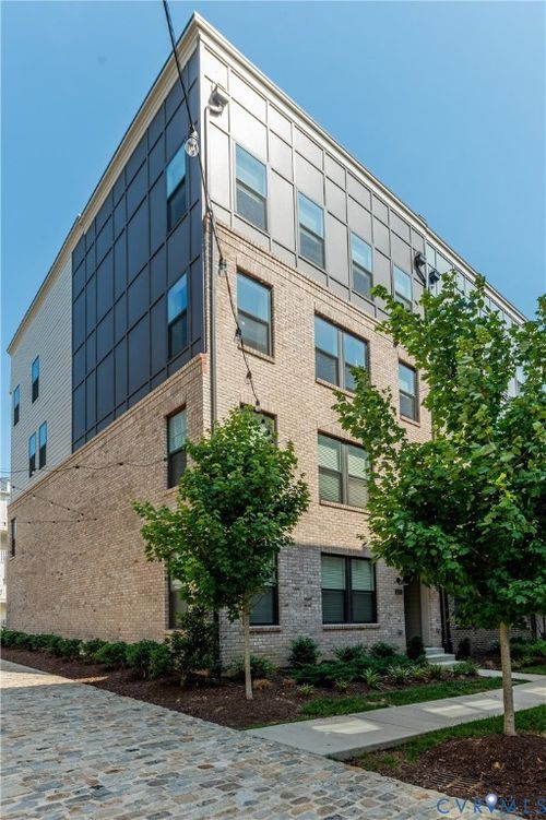 b-1552 Moore St, Richmond, VA, 23220-2245 | Card Image