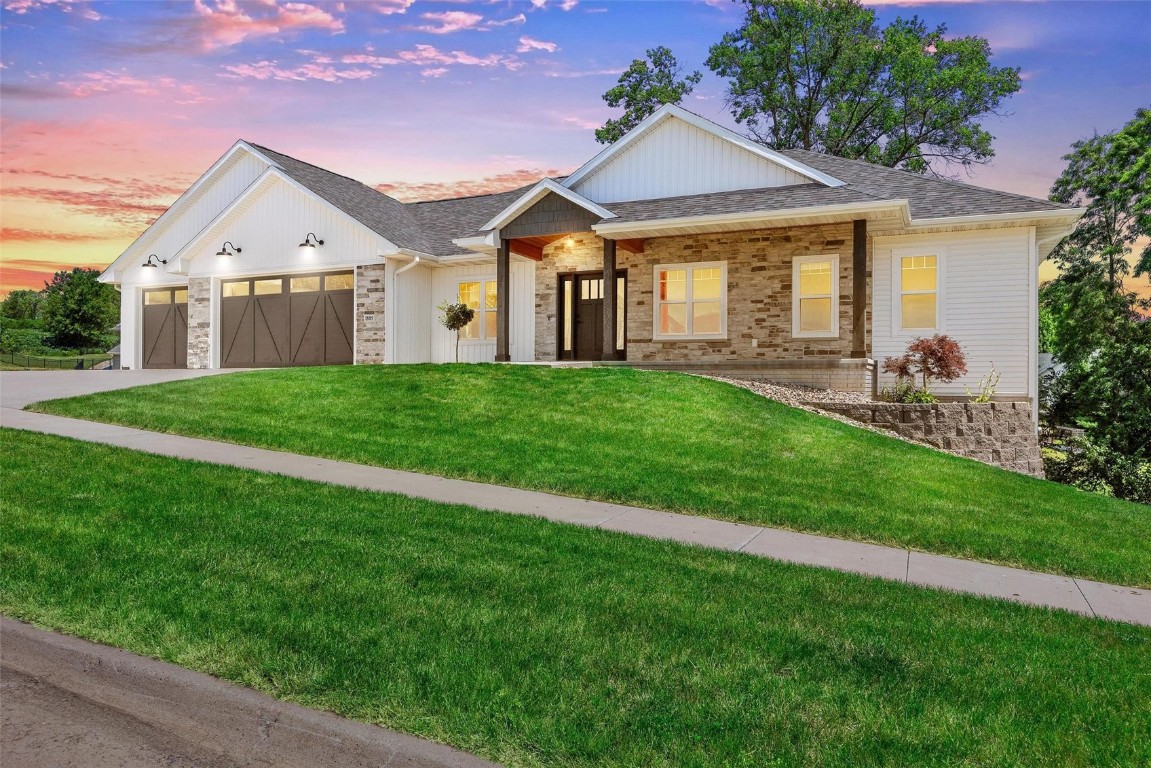 Rogers Creek Rd, Ely, IA 52227