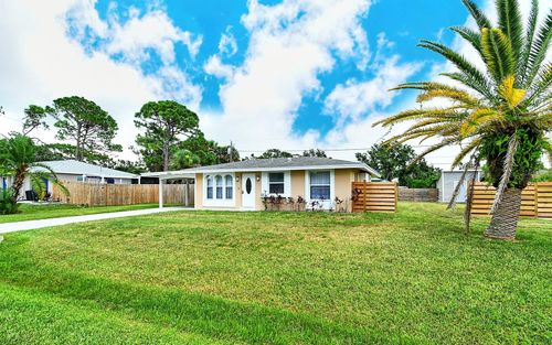 307 Southland Rd, Venice, FL, 34293-5835 | Card Image