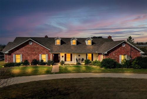 681 Leisure Ln, Cedar Creek, TX, 78612-3242 | Card Image