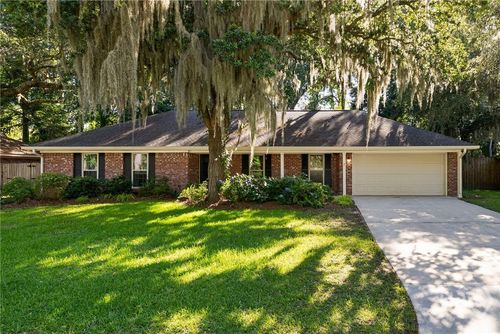 42 River Oaks Rd, Savannah, GA, 31410-1521 | Card Image