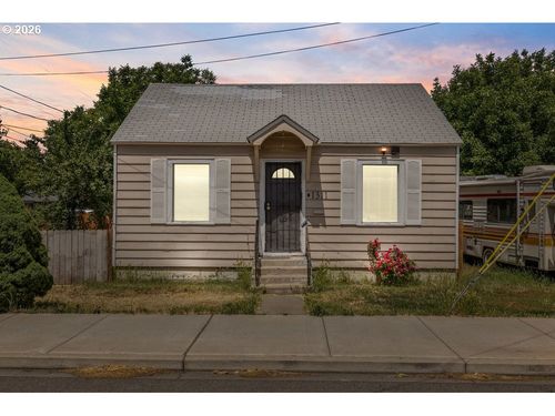 1311 W Mead Ave, Yakima, WA, 98902 | Card Image