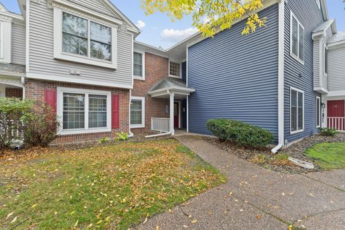 7471 W 110th St, Bloomington, MN, 55438-2375 | Card Image
