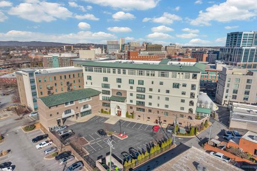 unit-503-121 Rhett St, Greenville, SC, 29601-5046 | Card Image