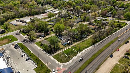 2250 N Kansas Kxpy Expressway, Springfield, MO, 65803 | Card Image