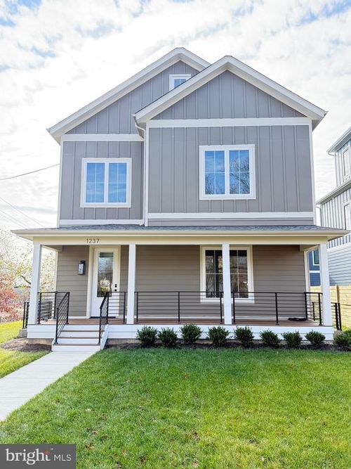 1237 Franklin St Ne, WASHINGTON, DC, 20017-2422 | Card Image