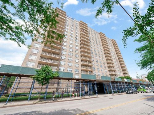 8v-41-40 Union Street, New York, NY, 11355 | Card Image