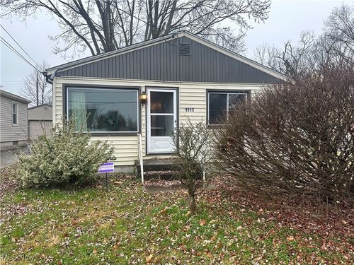 1513 Wakefield Ave, Youngstown, OH, 44514-1060 | Card Image
