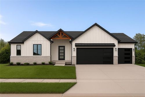 305 E Oak St, Lone Jack, MO, 64070-9315 | Card Image