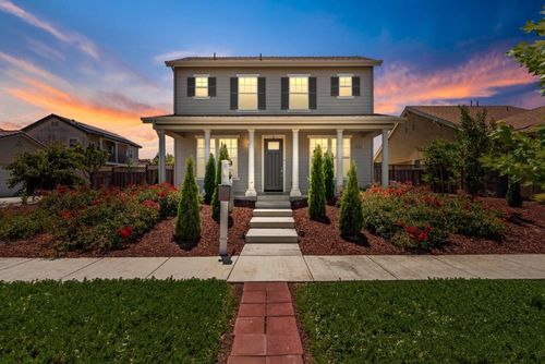655 Lewis St, King City, CA, 93930 | Card Image