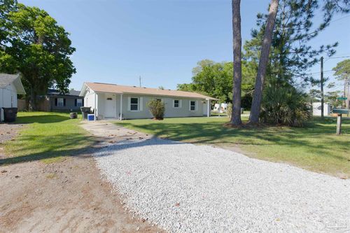2121 Eliasberg St, PENSACOLA, FL, 32507-1729 | Card Image