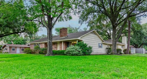 7043 Carvel Ln, Houston, TX, 77074-4805 | Card Image