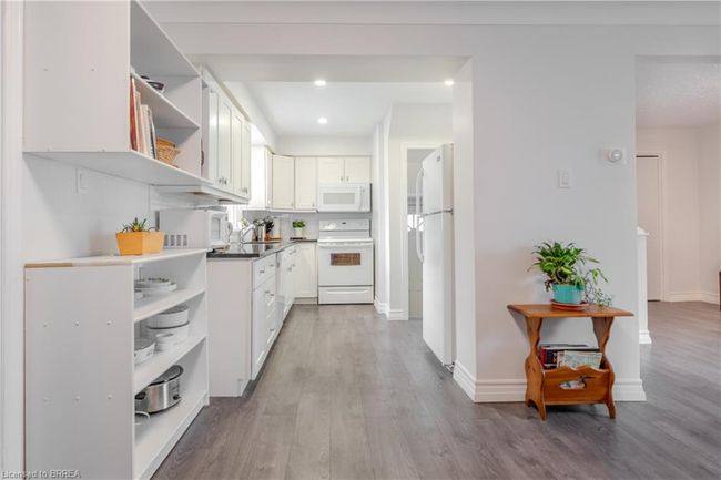131 Morrell St, House other with 3 bedrooms, 2 bathrooms and 4 parking in Brantford ON | Image 10
