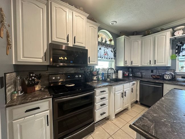6948 Peppers Ferry Rd, House other with 5 bedrooms, 4 bathrooms and 4 parking in Max Meadows VA | Image 44