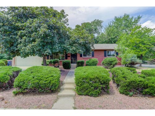 2573 Braun Ct, Golden, CO, 80401-2131 | Card Image