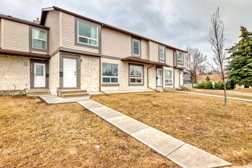 1227 137 Ave Se, Calgary, AB, T2J6N5 | Card Image