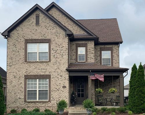 1084 N Mcmahan Dr, Gallatin, TN, 37066-6090 | Card Image