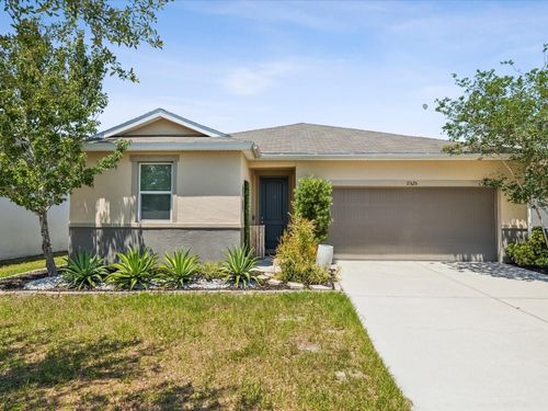 11525 Southern Creek Dr, Gibsonton, FL, 33534-5355 | Card Image