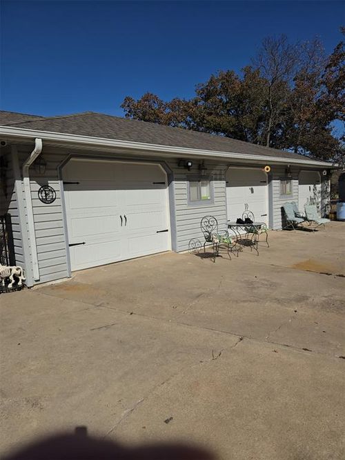 30002 Homer Lane Road, Shawnee, OK, 74801 | Card Image