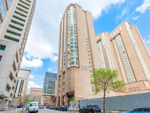 1907-55 Centre Ave, Toronto, ON, M5G2H5 | Card Image