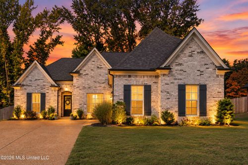 1703 Benton Drive, Nesbit, MS, 38651 | Card Image