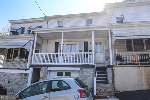 243 Pierce St, POTTSVILLE, PA, 17901-3426 | Card Image