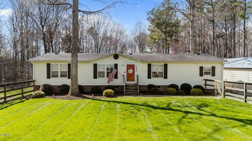 6304 Petunia Ln, Wendell, NC, 27591-7684 | Card Image