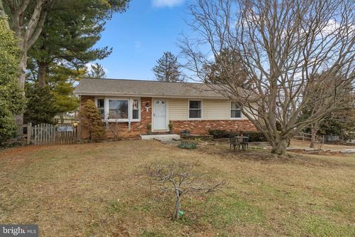 6 Dorothy Ave, WESTMINSTER, MD, 21157-6928 | Card Image