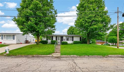 70 Suncrest Dr, Lebanon, OH, 45036-1429 | Card Image
