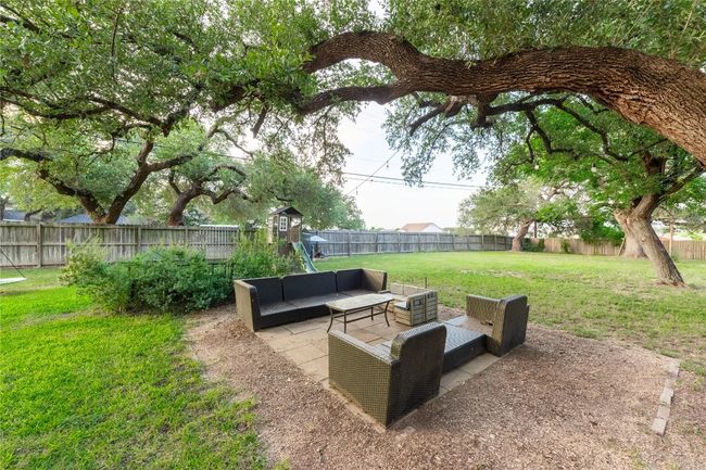 201 S Sumac Ln, House other with 3 bedrooms, 3 bathrooms and null parking in Georgetown TX | Image 26